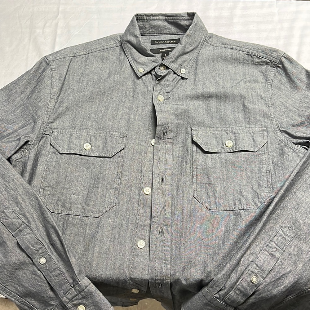 Banana Republic Men’s Dress Shirt, grey denim size S